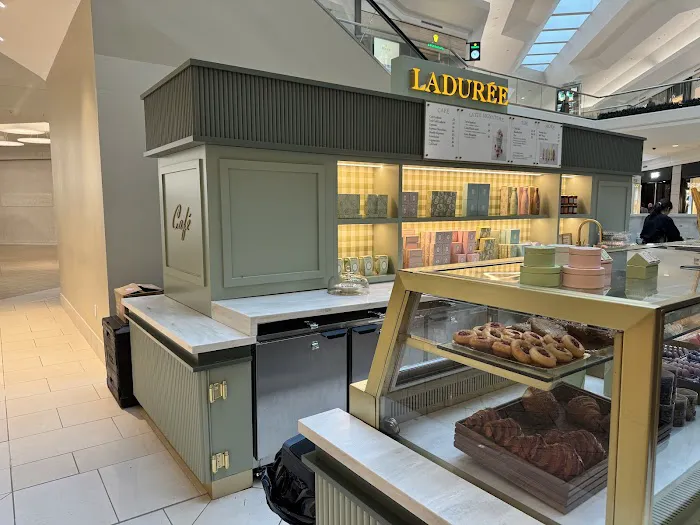 Ladurée Picture 7