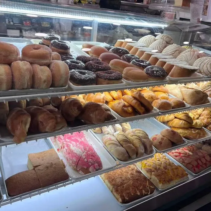 Adonai Bakery Picture 8