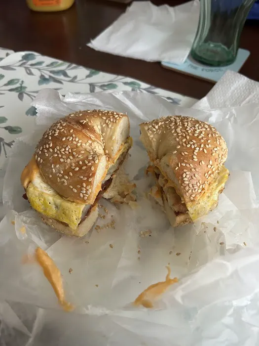 International Hot Bagels Picture 5