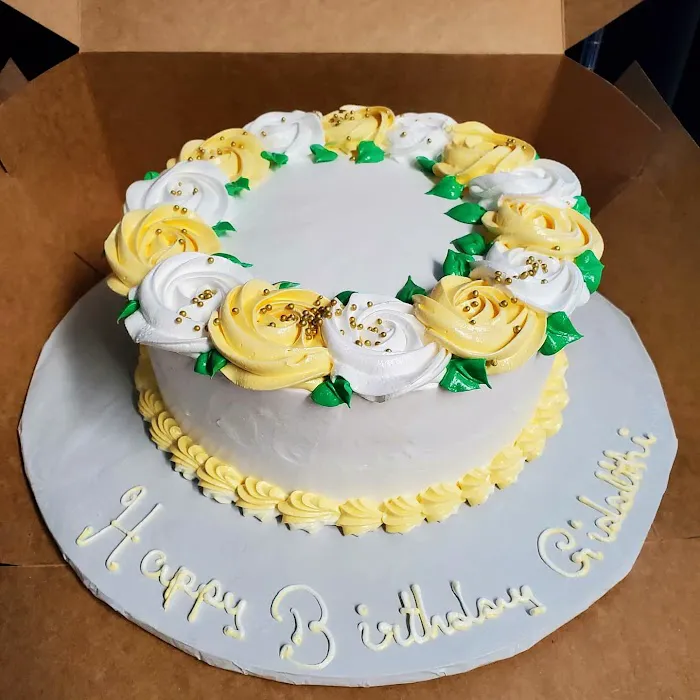 Aaliyah's Bakery Picture 4