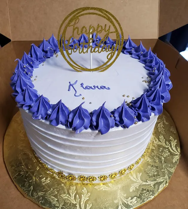 Aaliyah's Bakery Picture 5