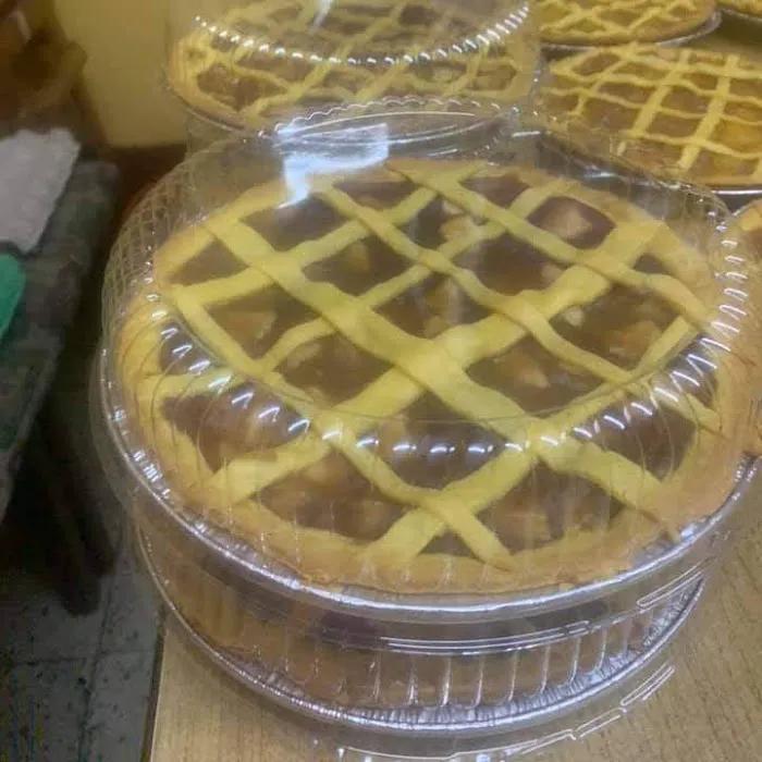 Sara's Bakery Picture 2
