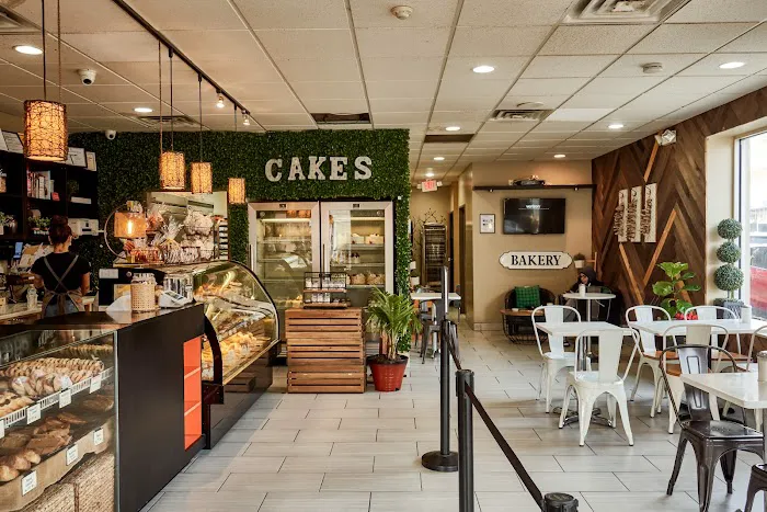 Las Chicas Bakery Picture 3