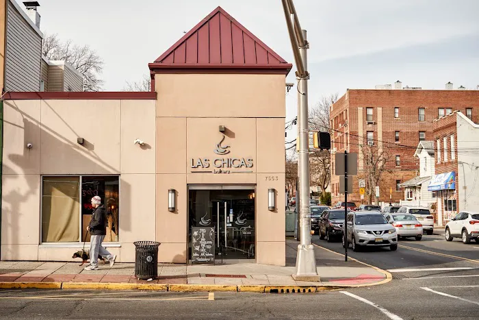 Las Chicas Bakery Picture 6