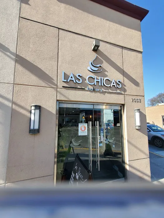 Las Chicas Bakery Picture 9