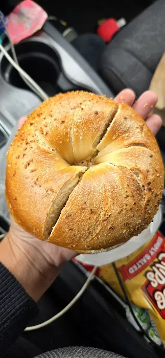 M&J Hot Bagel and Deli Picture 1
