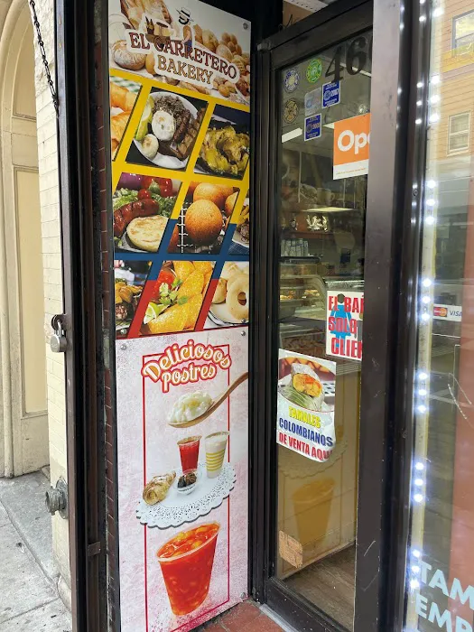 El Carretero Bakery Picture 8