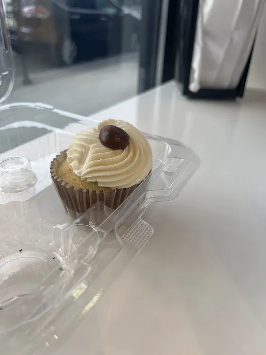 The Cupcake Carriage Picture 1