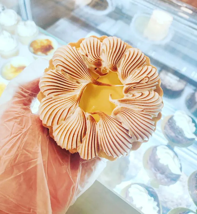 Sweet Life of a Baker Picture 6