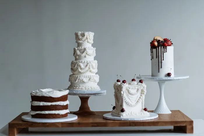 The Sandpiper Cake Shop Picture 3