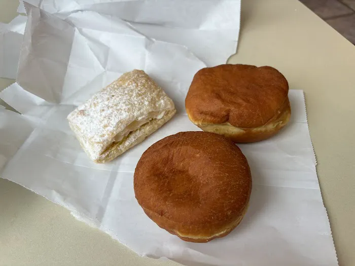Tony's Donut Shop Picture 6