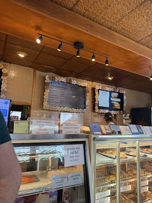 Mister Bagel Picture 9