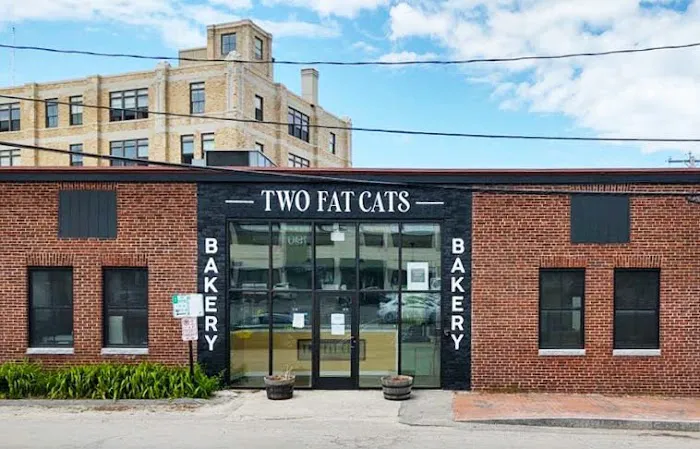 Two Fat Cats Bakery Picture 1