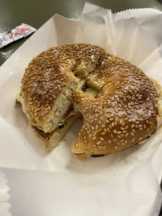 Mister Bagel Picture 10