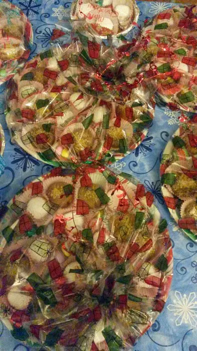 Yia-Yia's Greek Pastries, LLC Picture 9
