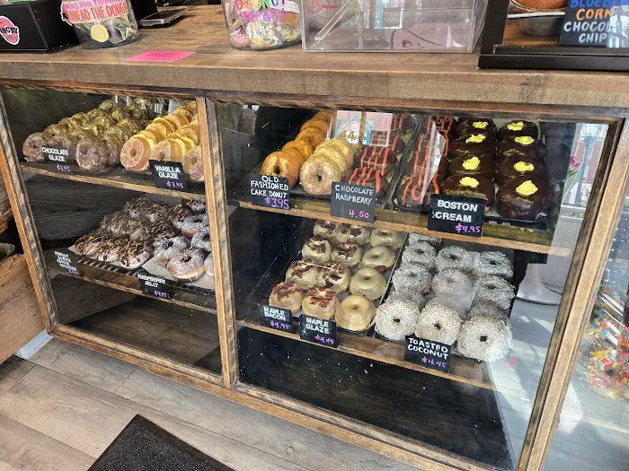 The Angry Donut and Cafe Picture 6