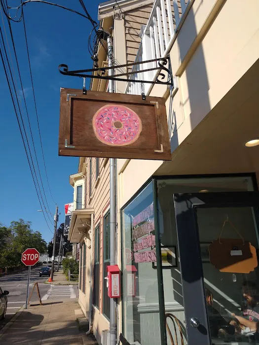 The Angry Donut and Cafe Picture 5