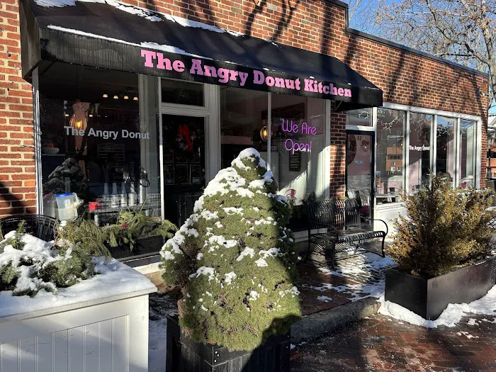 The Angry Donut and Cafe Picture 3