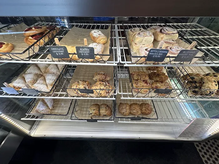 Bluesberry Bakery Picture 6