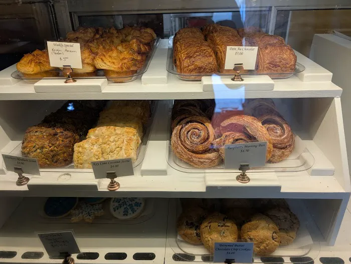 Early Dawn Confections Picture 5