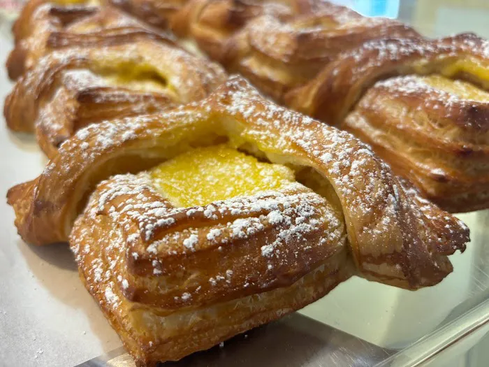 Early Dawn Confections Picture 6