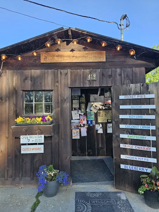 Poorhouse Pies Picture 1