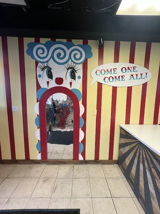 Funhouse Donuts Picture 3