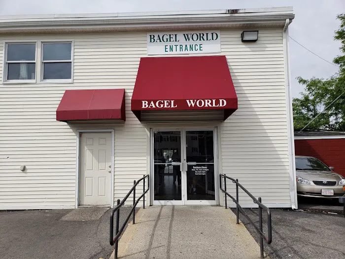 Bagel World II Bakery & Deli Picture 1