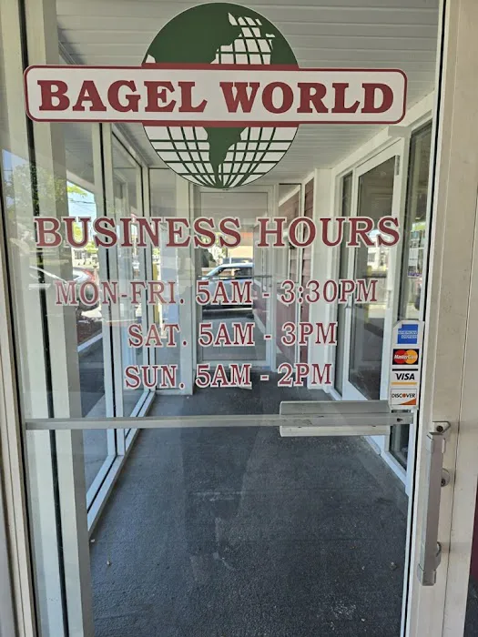 Bagel World II Bakery & Deli Picture 6