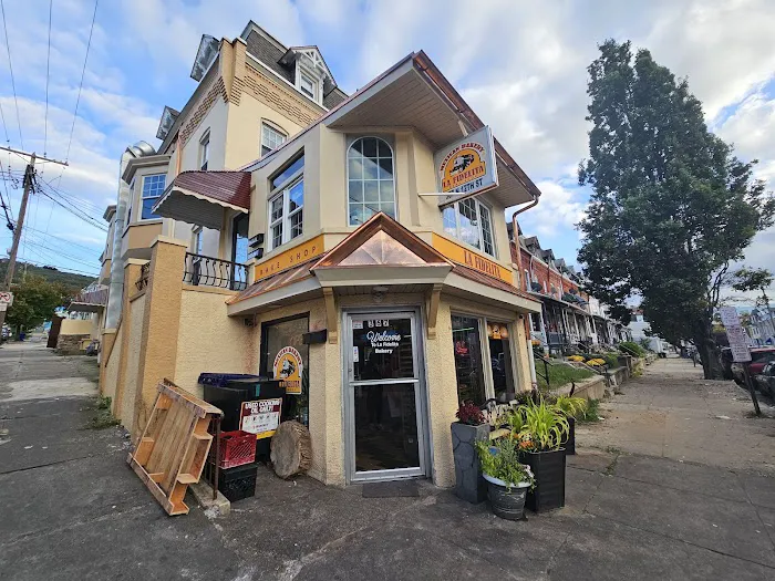La Fidelita Mexican Bakery Bake Shop Picture 5