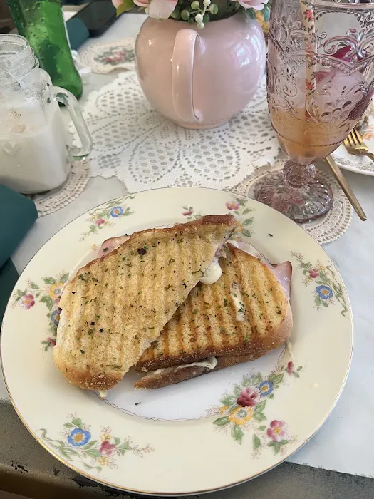 MaPatisserie Cafe & Bakery Picture 1