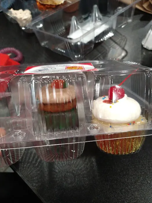 Miguelito’s Cupcakes LLC Picture 6
