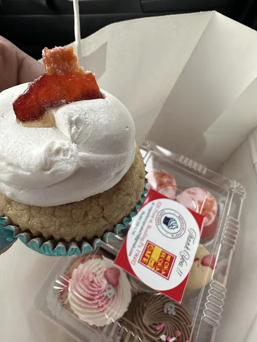 Miguelito’s Cupcakes LLC Picture 8