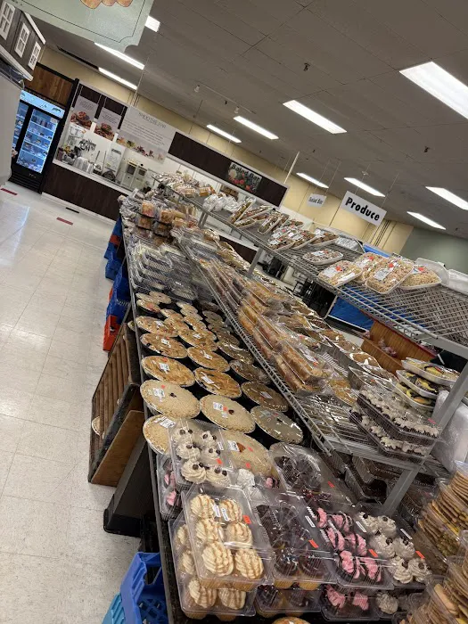 Lil's Bakery Picture 2