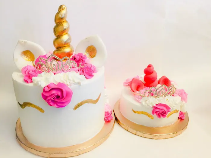 Dolly's Delights Picture 1