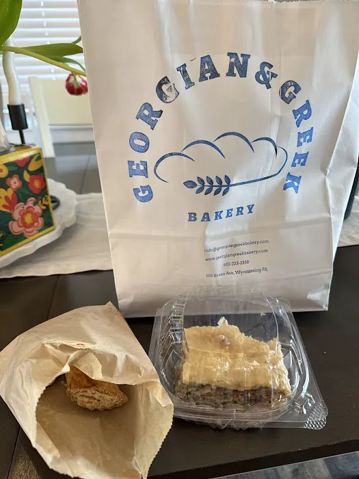 Georgian&Greek Bakery Picture 8