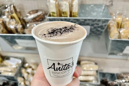 Anita's Biscotti Cafu00e9 & Bakery