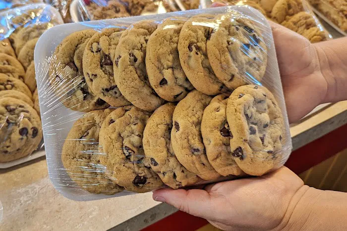 Zigs Bakery & Deli Picture 3