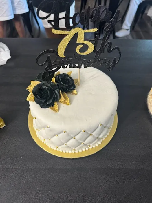 Sugar Dusted Bakers LLC Picture 3