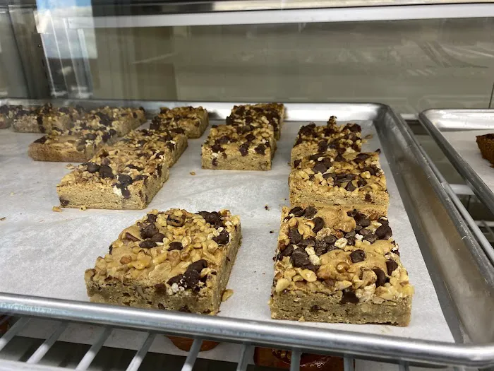La Jaunt Bakery Picture 7