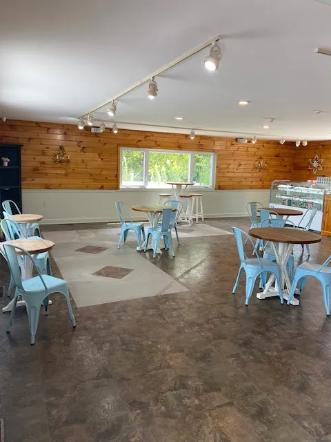 Meg's Sweet Treats Boutique Picture 5