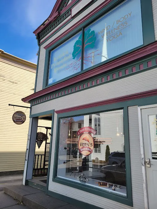 Verns Bakery Picture 3