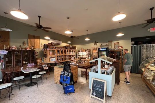 Dave & Rita's Farm Market & Bakery