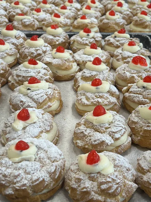 Two Fields Bakeshop Picture 5