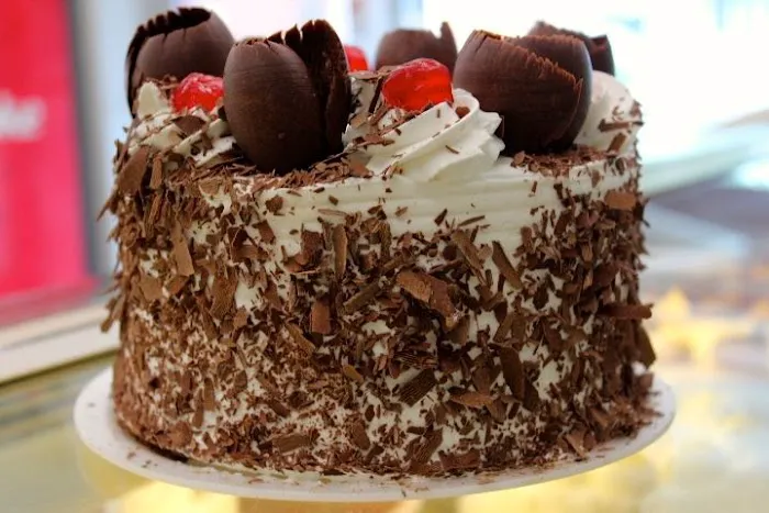 Swiss Pastry Shoppe.- Scotch Plains Picture 2