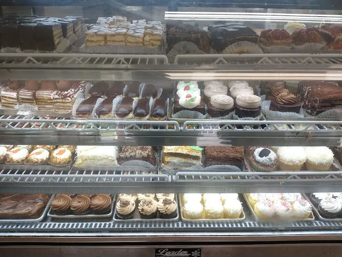 Swiss Pastry Shoppe.- Scotch Plains Picture 1