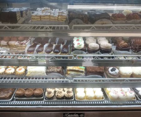 Swiss Pastry Shoppe.- Scotch Plains