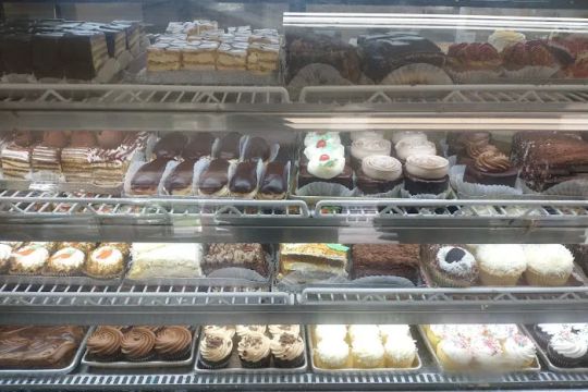 Swiss Pastry Shoppe.- Scotch Plains
