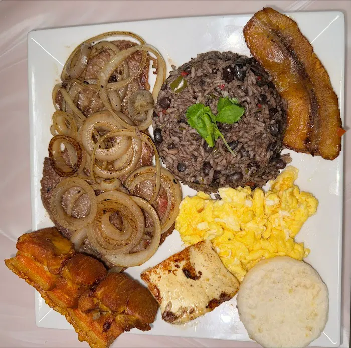 Las Delicias Bakery Picture 10