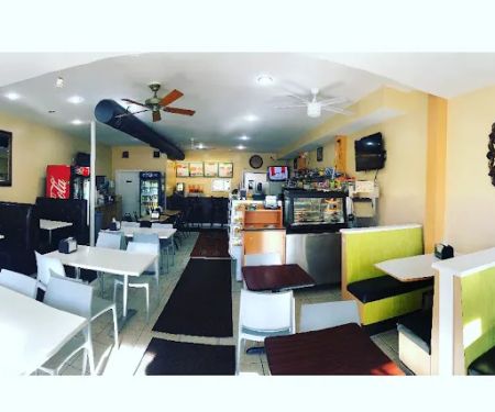 J&E Bakery & Deli